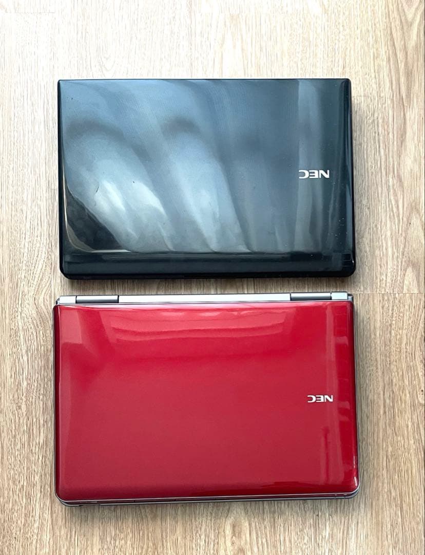 NEC ノートパソコン 本体　2台セット　黒 赤　ジャンク品