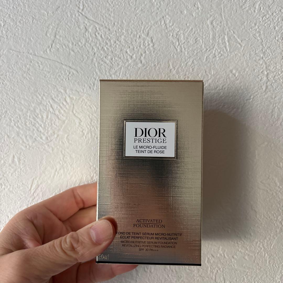 ディオール　プレステージルマイクロフルイドタン1N ニュートラル