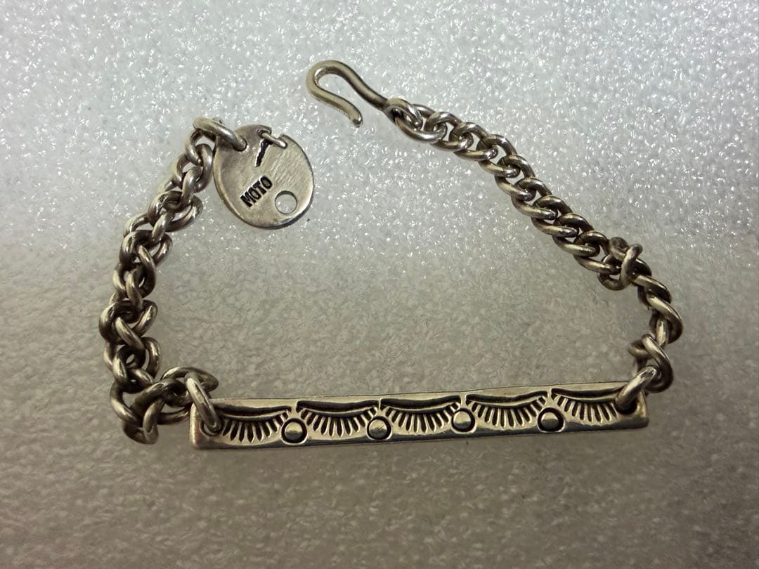MOTO モト シルバー 925 ブレスレット プレート バングル