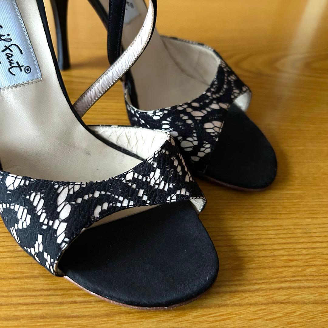 コムイルフォー アルゼンチンタンゴシューズ　オープントゥ 黒レース 38