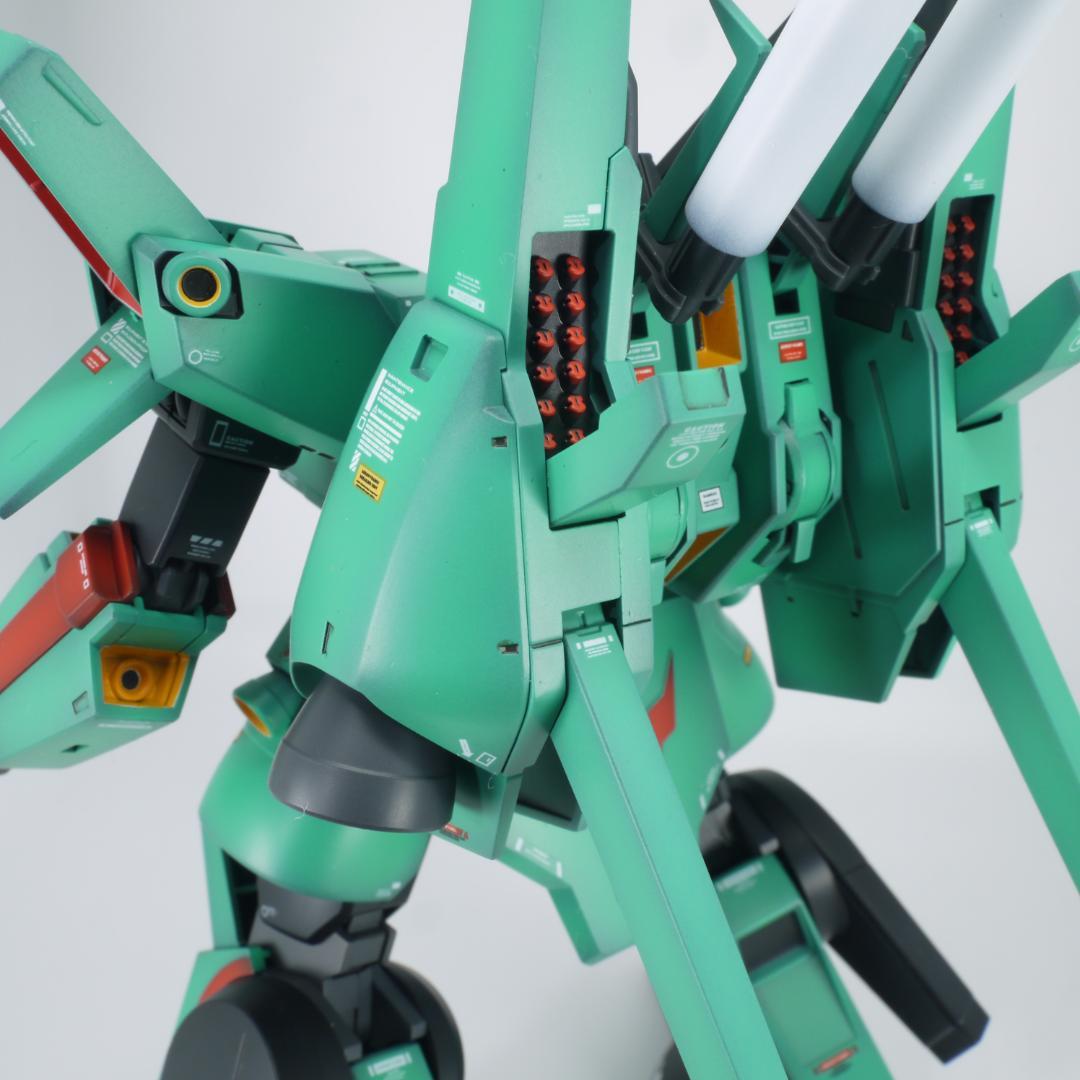 ガンプラ　HG ドーベンウルフ　全塗装　完成品