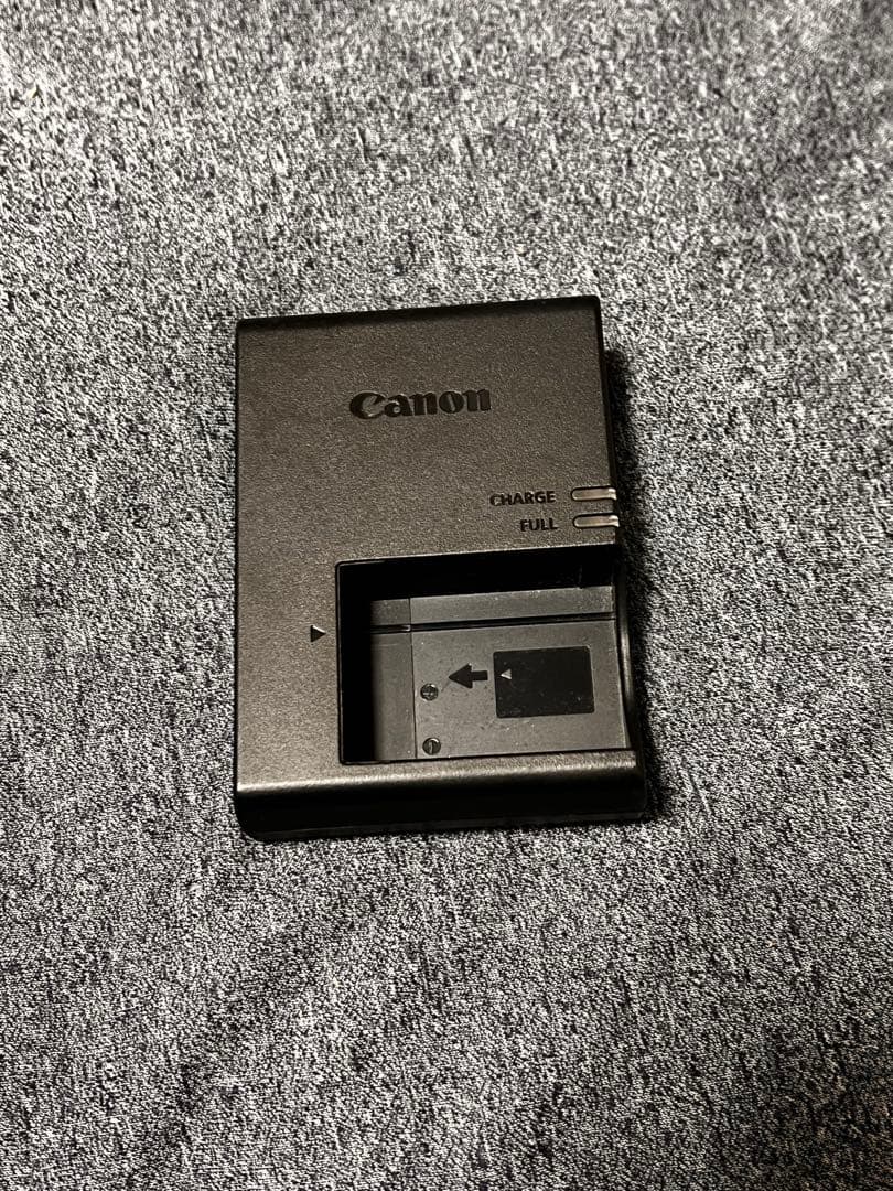 一眼レフカメラ！Canon　カメラ　EOSKiss10 値下げ中