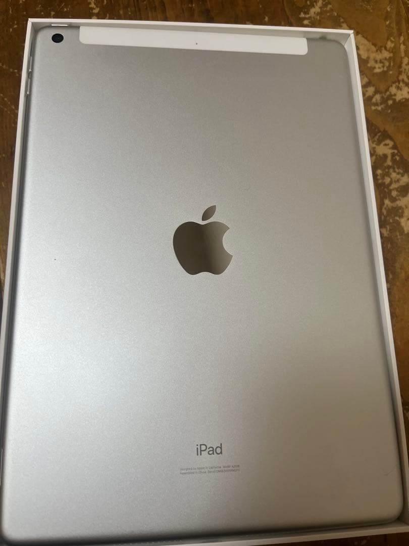 Apple iPad 第7世代　ペンシル付き