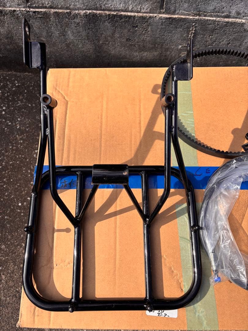 ズーマーAF58 リアキャリアとその他