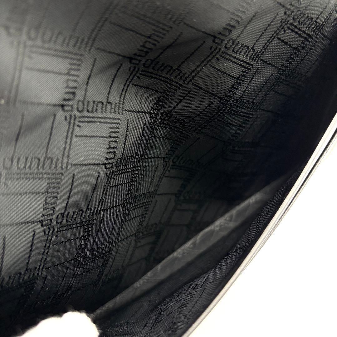 美品 グッチ 二つ折り財布 GGスプリーム 目 唇 バイカラー レディース