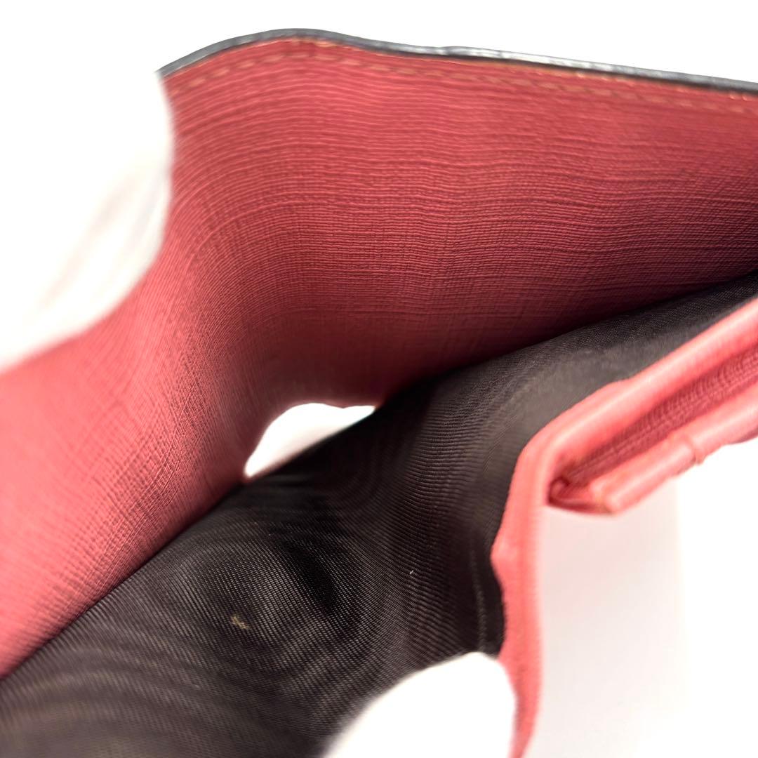 美品 グッチ 二つ折り財布 GGスプリーム 目 唇 バイカラー レディース