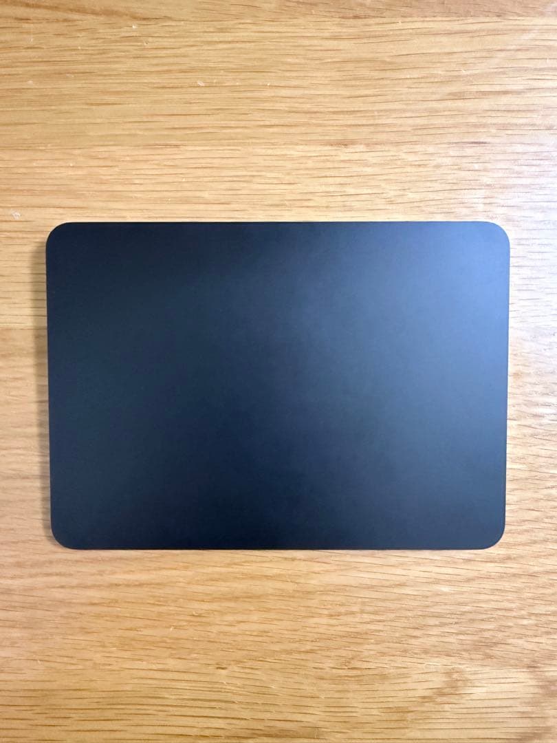 【Apple】Magic Trackpad（USB‑C）ブラック