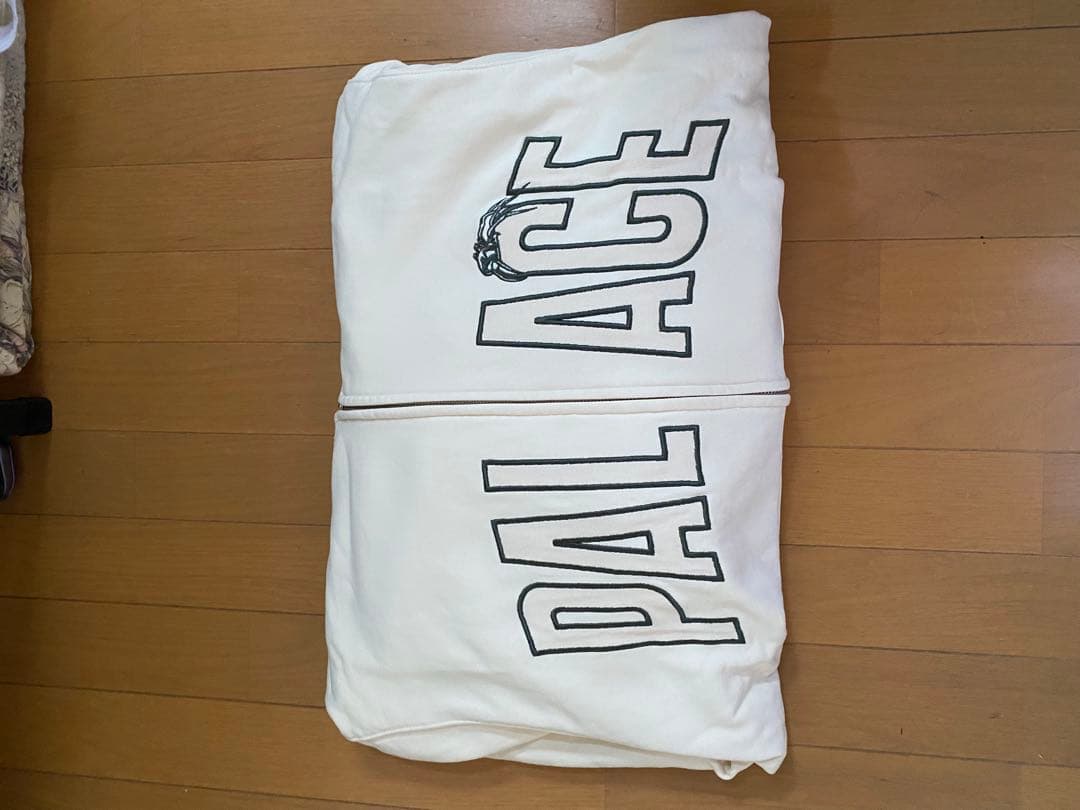 トップス PALACE spider web