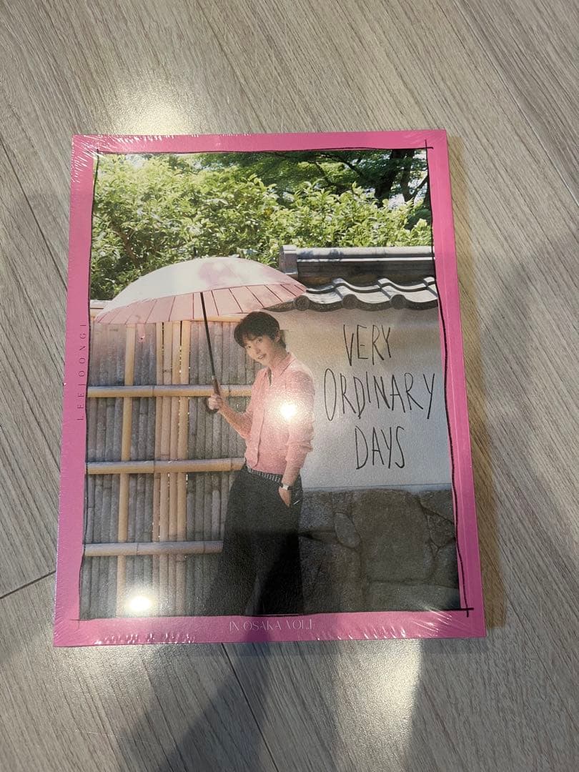 最新イジュンギ公式マガジン2025 写真集　DVD付