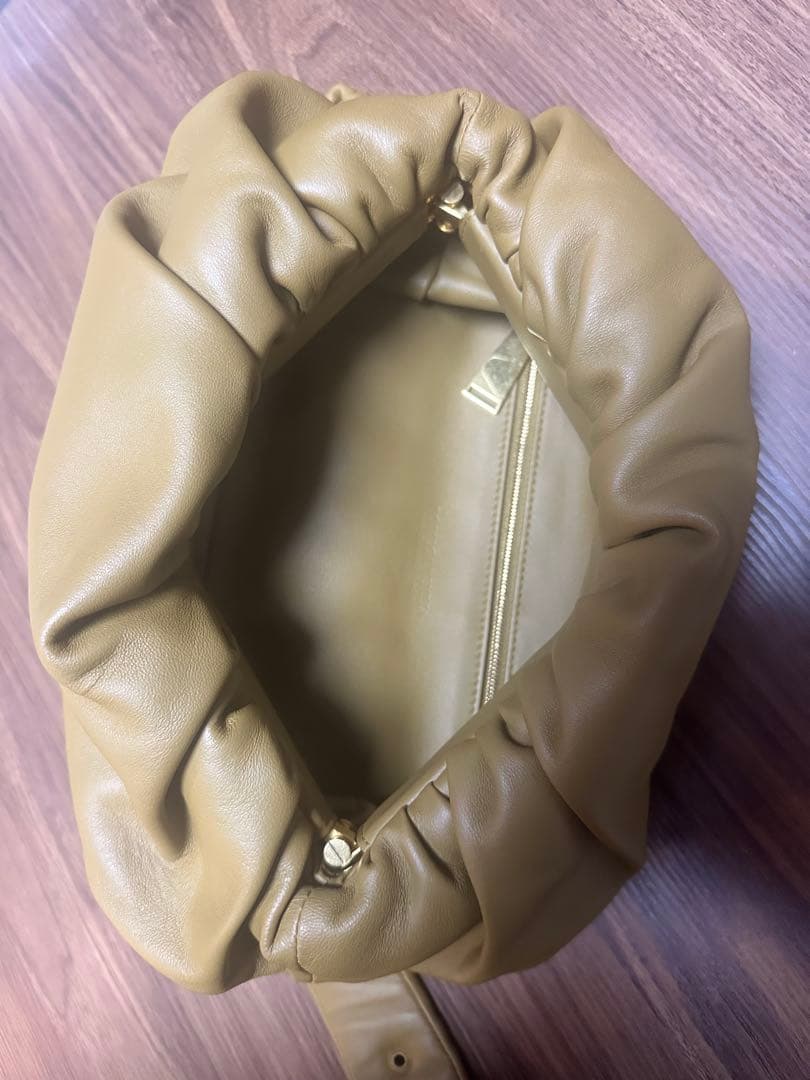 ボッテガ レザー ボディポーチ ショルダーバッグ