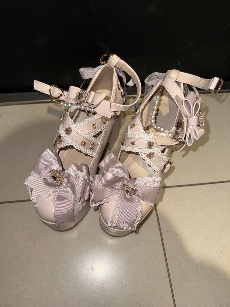 LIZLISA クロスストラップリボンパンプス