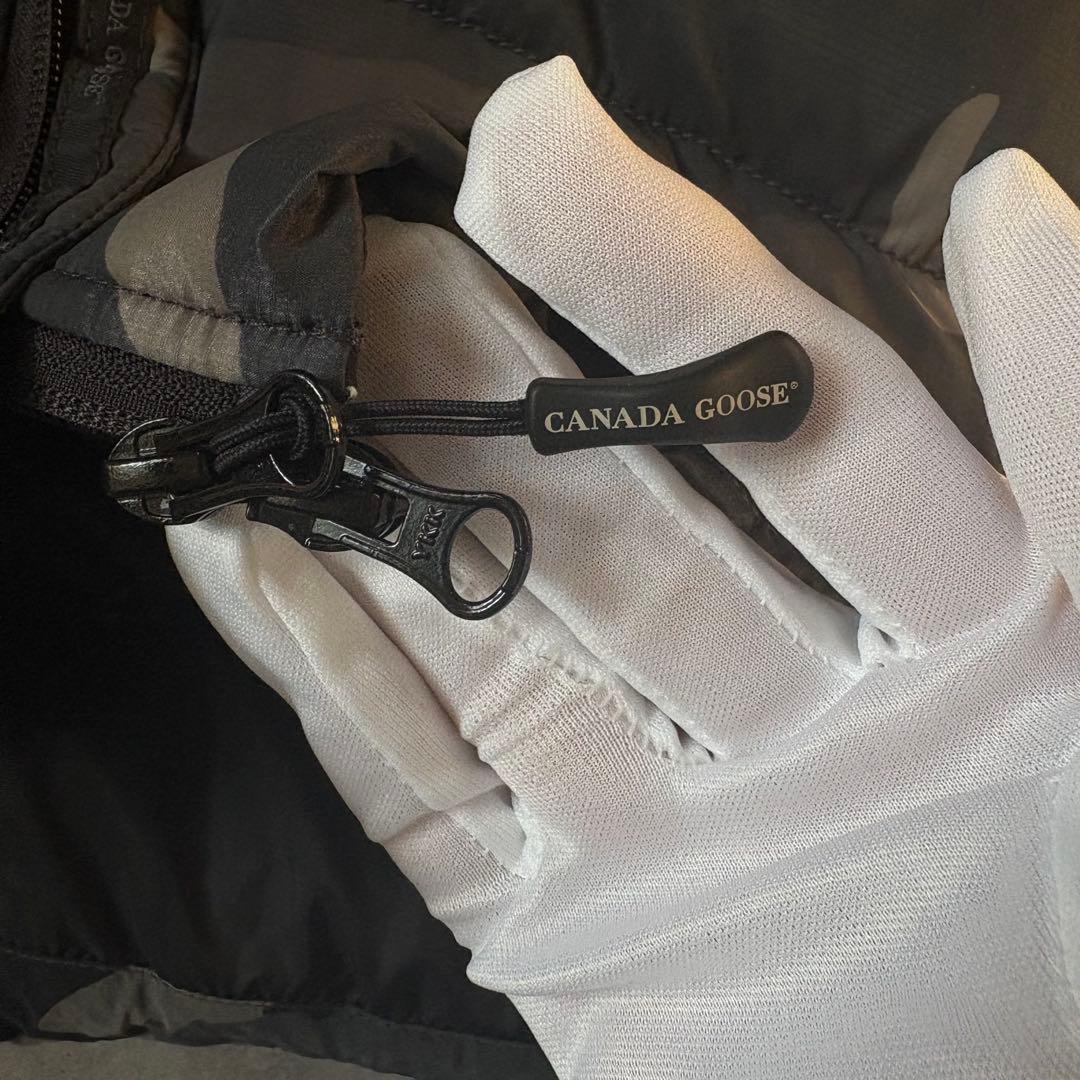 【超希少モデル❗️】カナダグース　ブラックロゴ　ダウンジャケット　カモ柄　迷彩　S