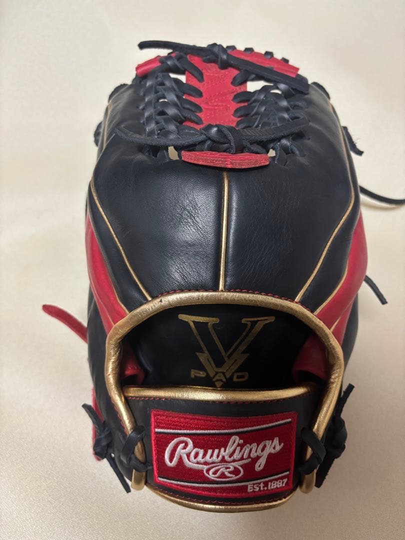 両投げグローブ　Rawlings HyperShell 軟式グローブ 黒/赤