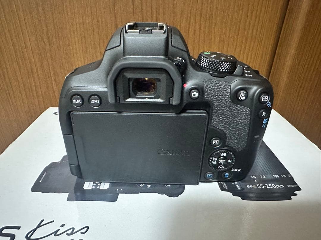 Canon EOS Kiss X10i 美品