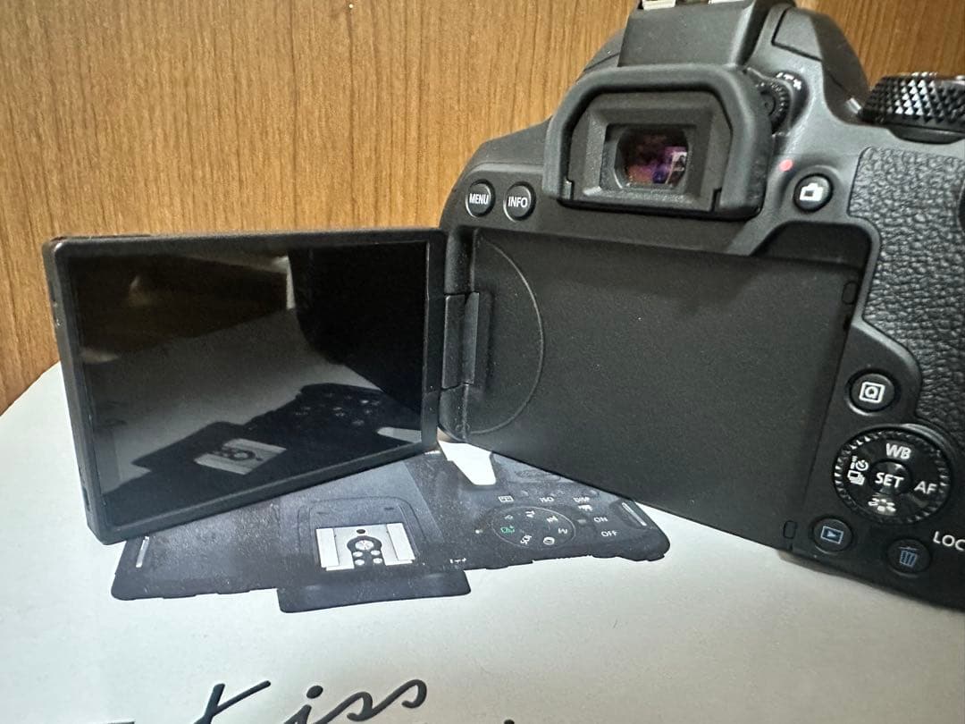 Canon EOS Kiss X10i 美品