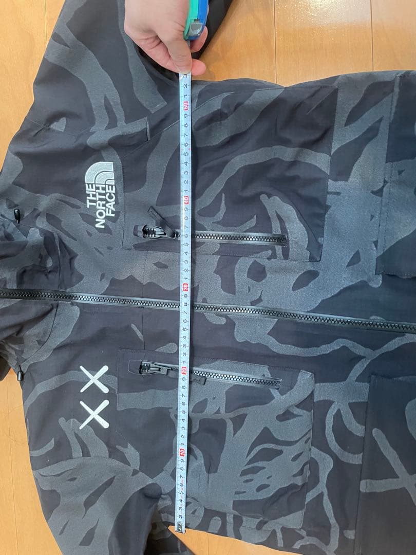 ジャケット・アウター The North Face KAWS Freeride Jacket XS