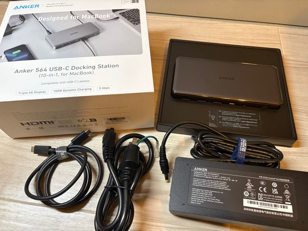 MacBookアクセサリー Anker 564 USB-C Docking Station 10-in-1