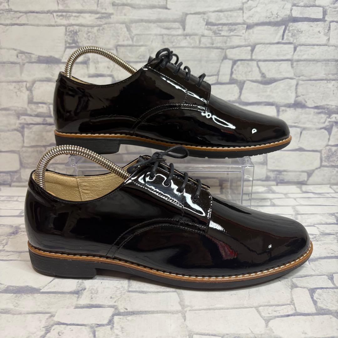 未使用級 asics pedala ペダラ エナメル レザーシューズ 黒