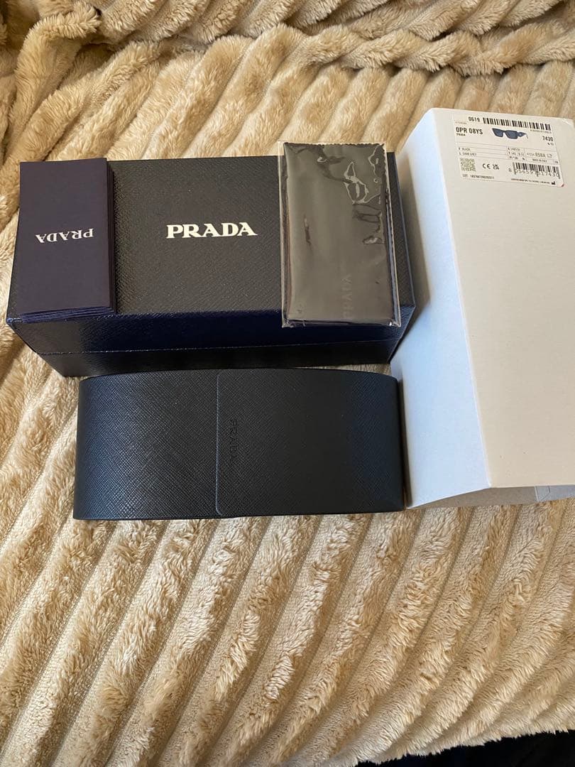 PRADA サングラス OPR 08YS 未使用