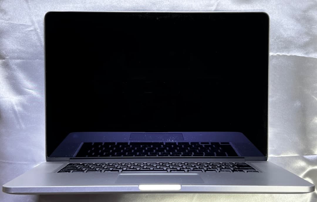 ダブルOS♪〜Mac & Windows 15インチ【CS6 / Office】