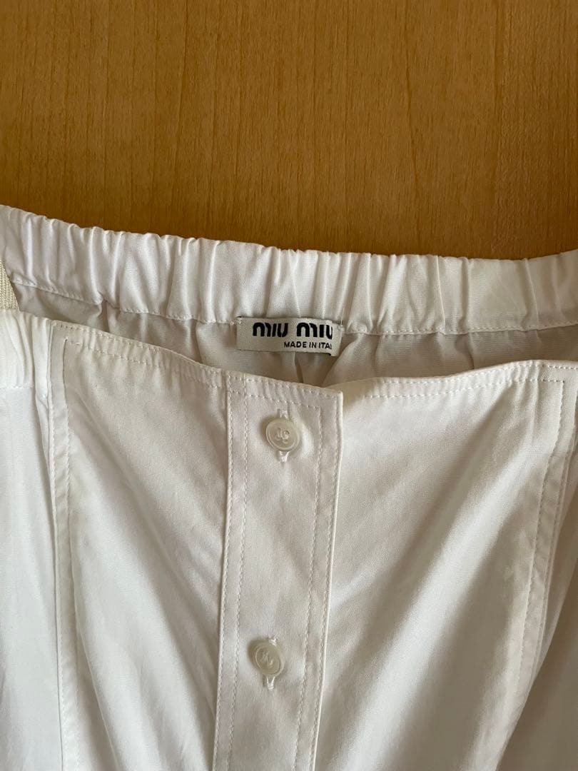miu miu ホワイト ベアトップ　シャツ　 キャミソール　38サイズ