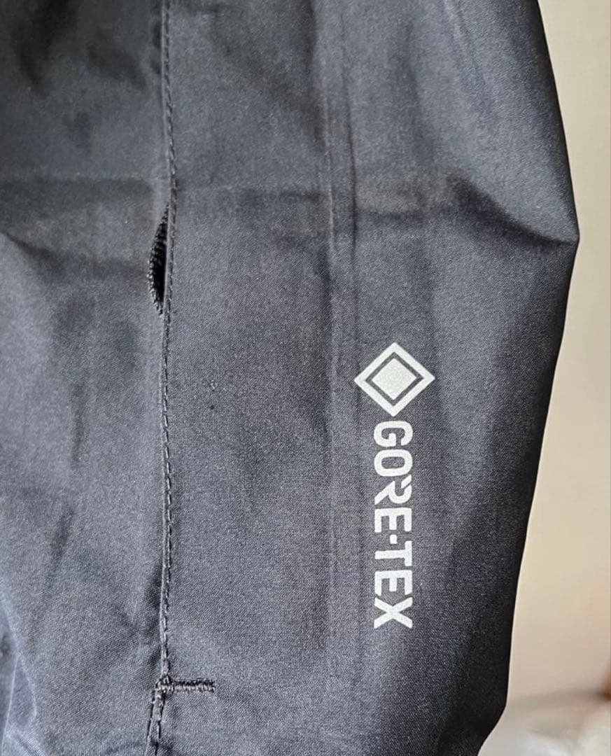 外*遊様 quiksilver クイックシルバー MISSION GORE-TE