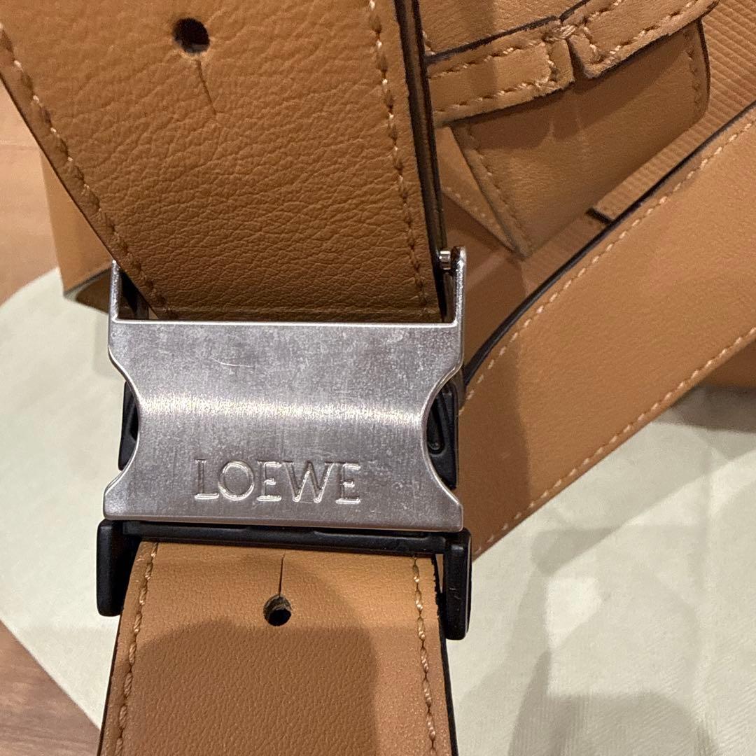 LOEWE ベージュ パズル　ボディバッグ