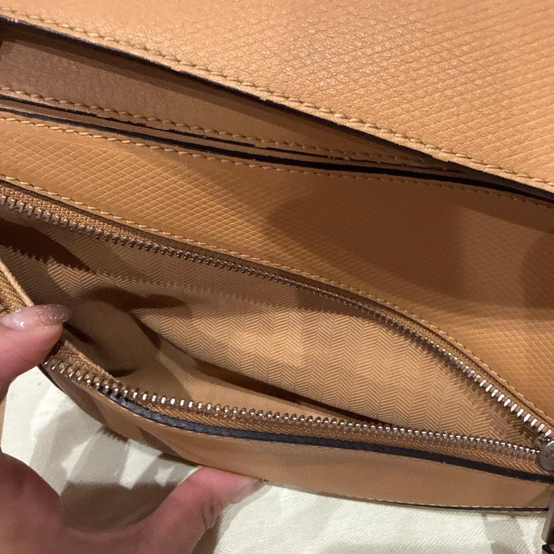 LOEWE ベージュ パズル　ボディバッグ