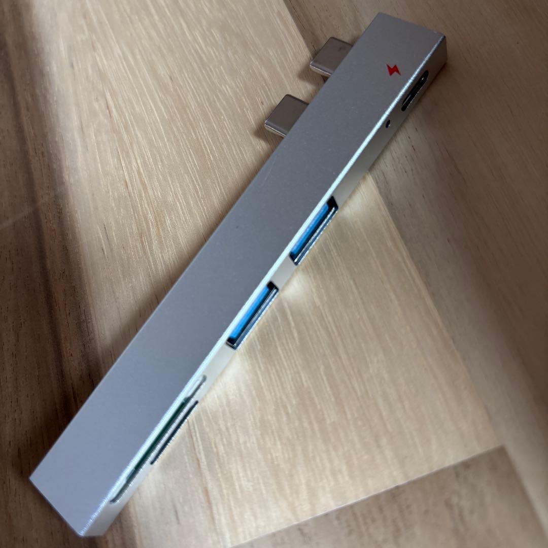 MacbookAir 13インチ 充放電回数:11回 8GB(おまけつき)