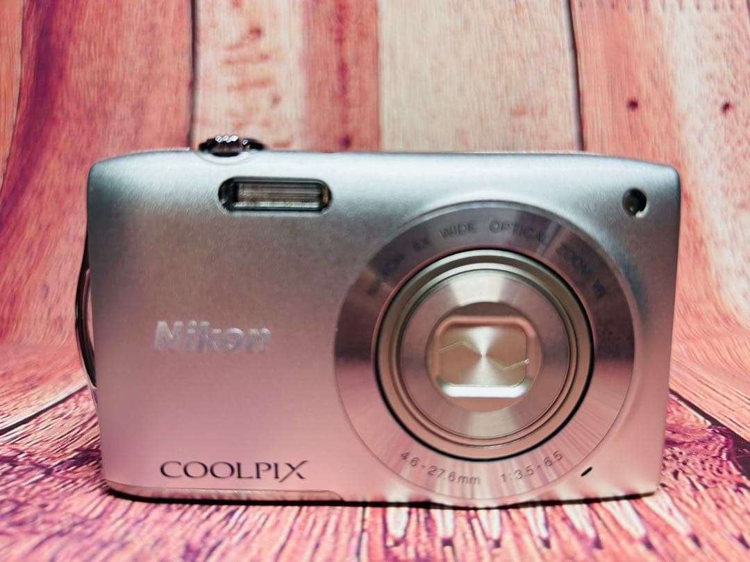 Nikon ニコン COOLPIX S3300 シルバー デジタル