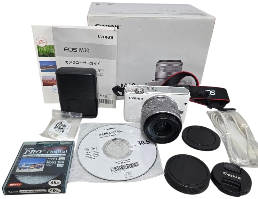 ■美品■キャノン　Canon EOS M10 レンズキット PC018
