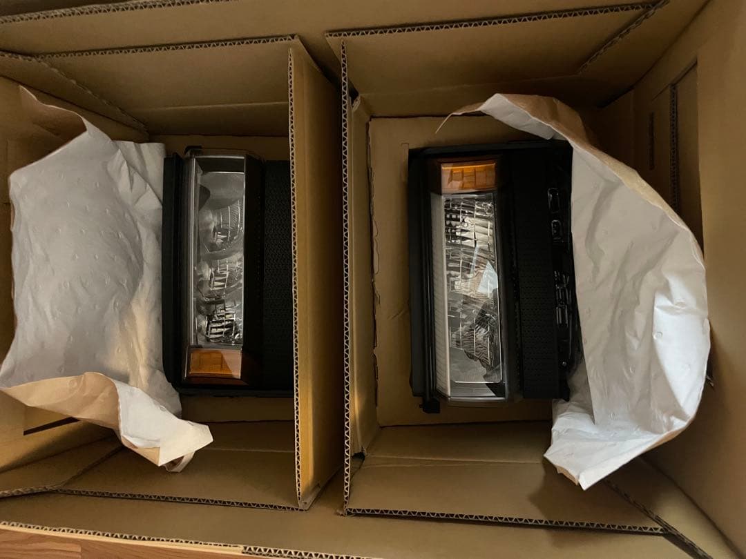 ランクル250 ヘッドライト クリア 2個セット 新品未使用