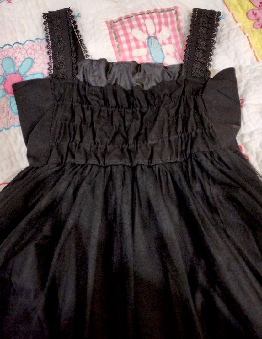 ジャンパースカート 黒 Vallée lys ATELIER PIERROT