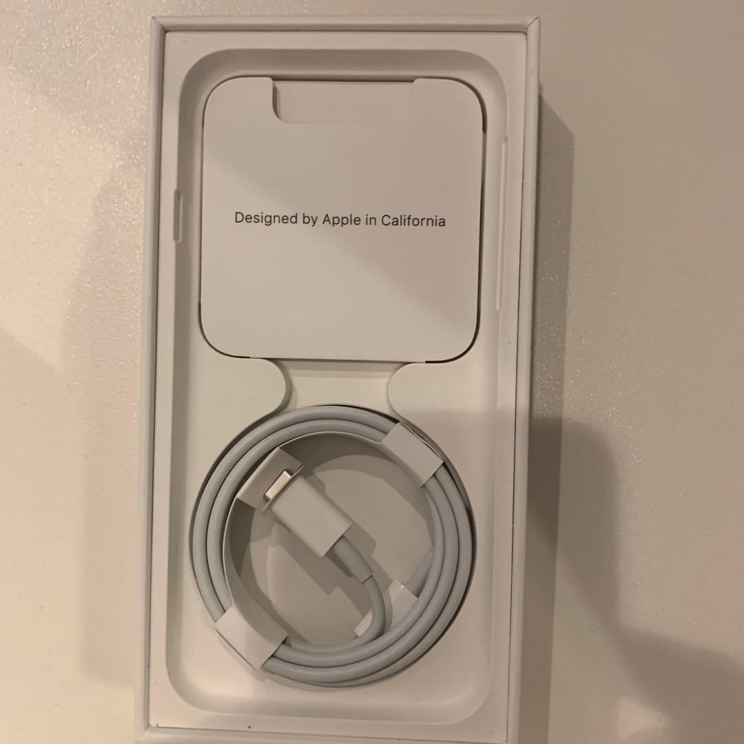 iPhone SE (第3世代) ミッドナイト 64GB A2782