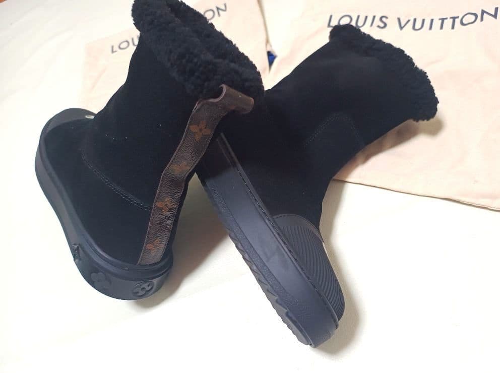美品　Louis Vuitton ブリージーライン　ムートン　ブーツ　38　黒