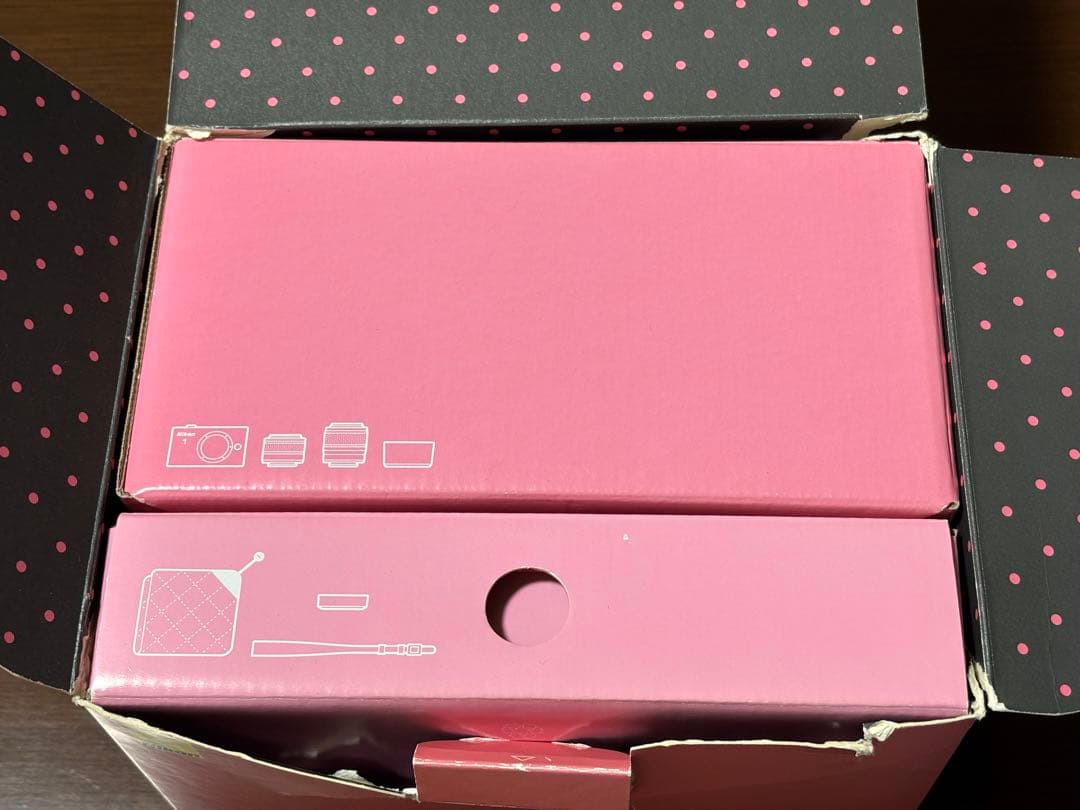 Nikon 1 J1 ダブルズーム ピンクスペシャルキット レンズ2本絞り故障