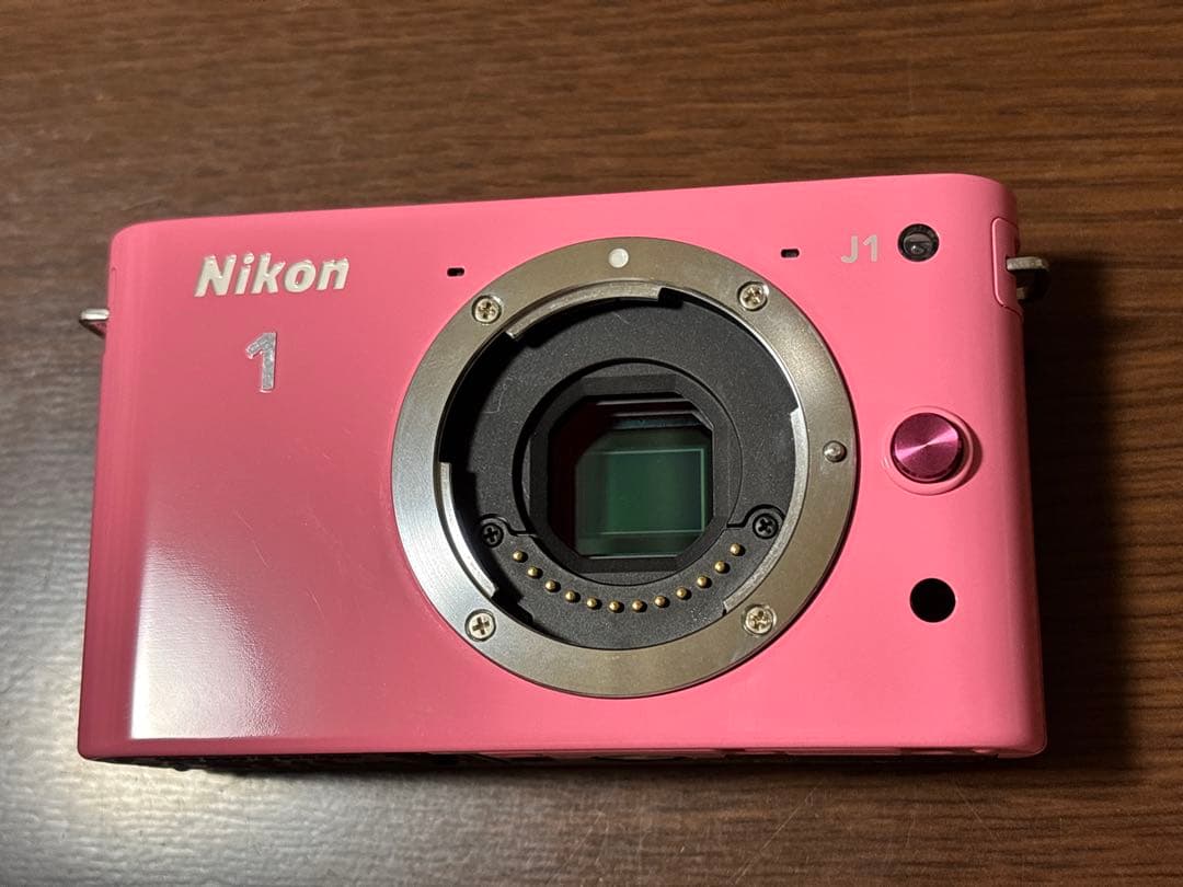 Nikon 1 J1 ダブルズーム ピンクスペシャルキット レンズ2本絞り故障