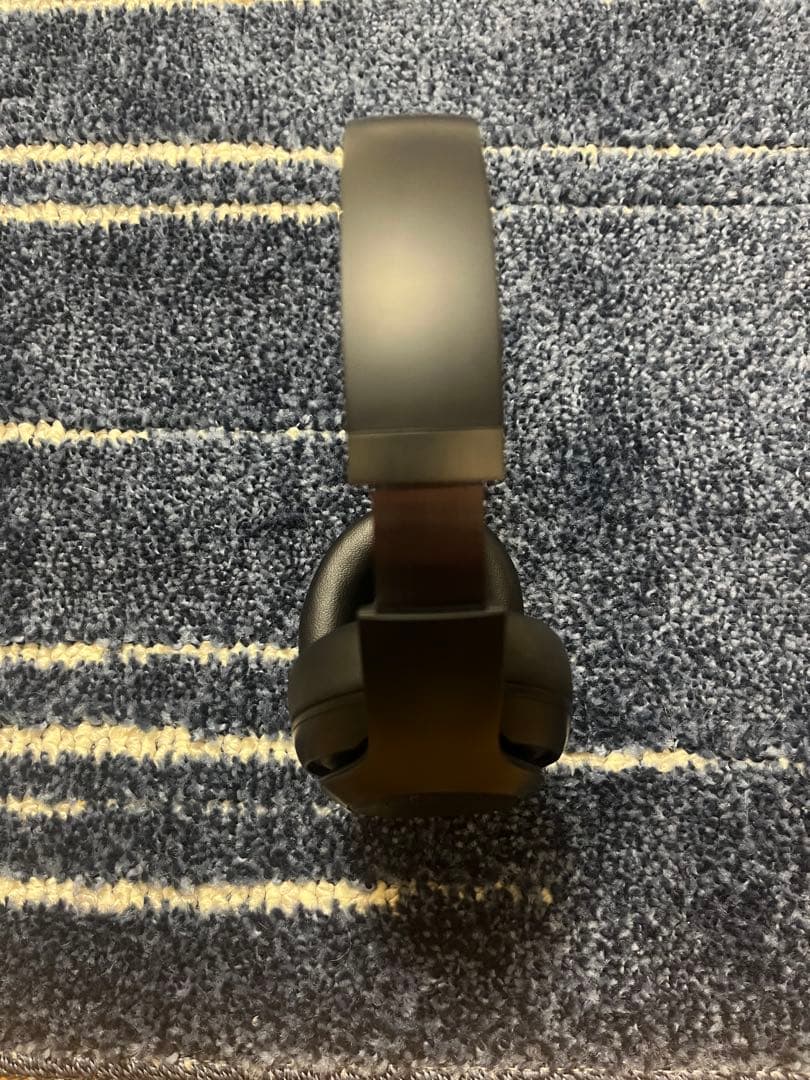 カナヅチ　 Beats ワイヤレスヘッドホン ブラック