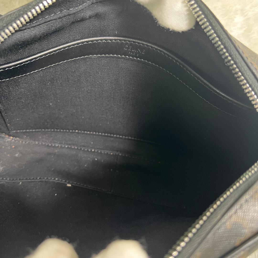 《美品》セリーヌ トリオンフ ミディアム メッセンジャーバッグ