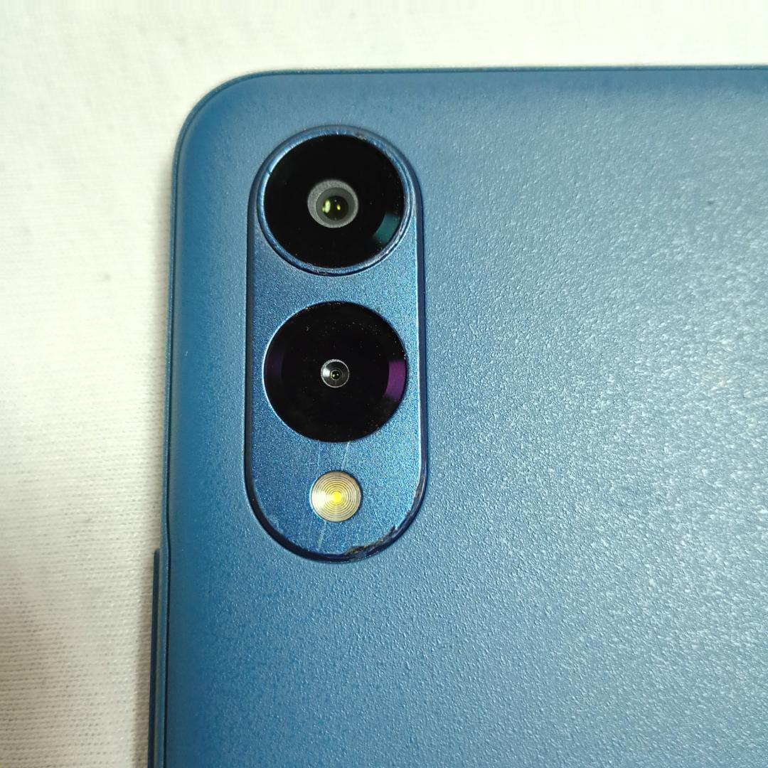 Arrows We2 F-52E docomo 中古品