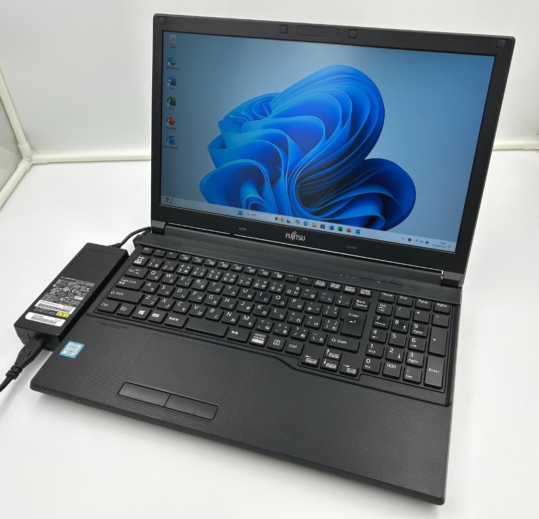 ノートパソコン windows11 オフィス付き core i5 A576/N