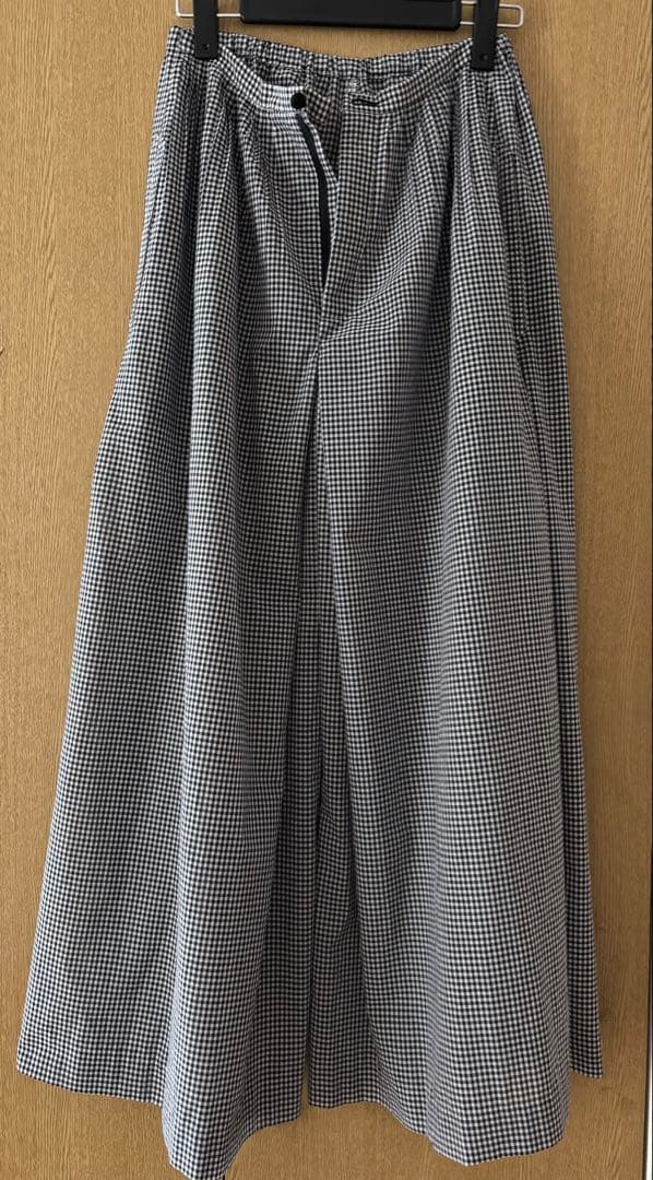 BEARDSLEYビアズリー　タックバギーパンツ