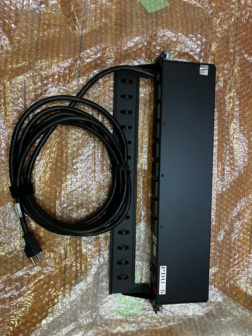 APC Metered Rack PDU 8ポート