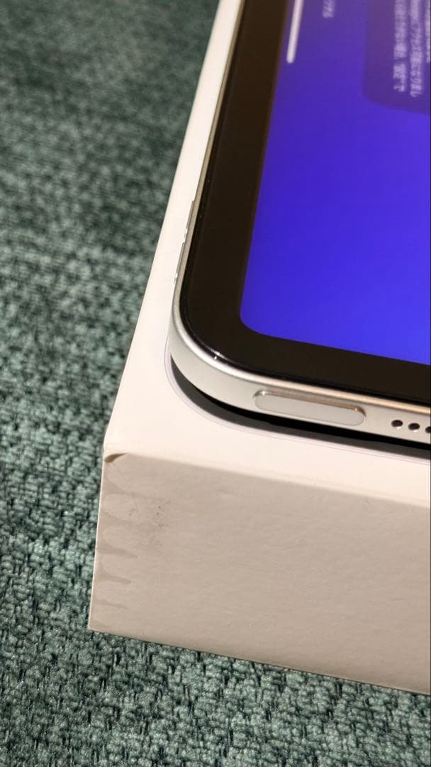 iPad 第10世代 64GB Wi-Fi シルバー 99%