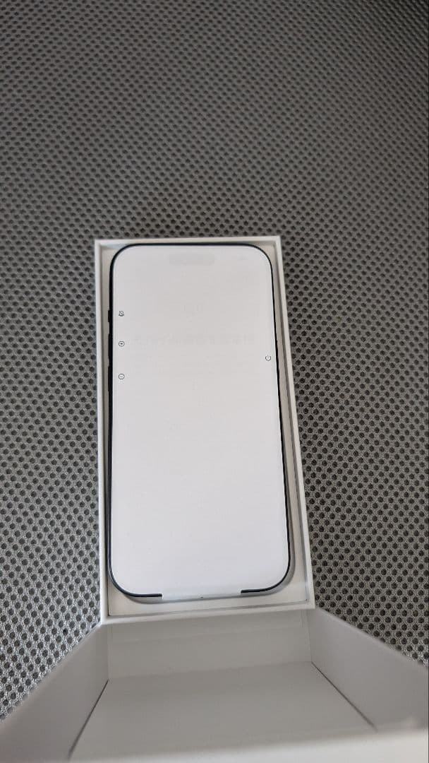 Apple iPhone 15 128GB　ブラック　未使用