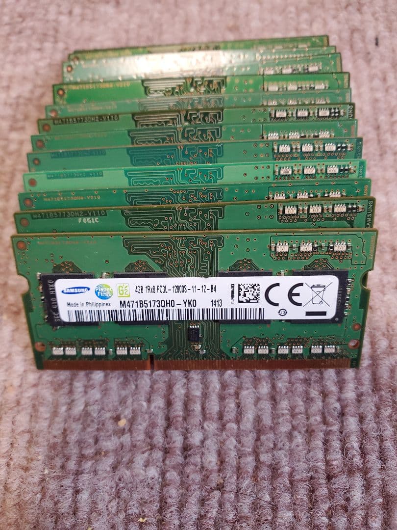 ノートパソコン用メモリー34枚