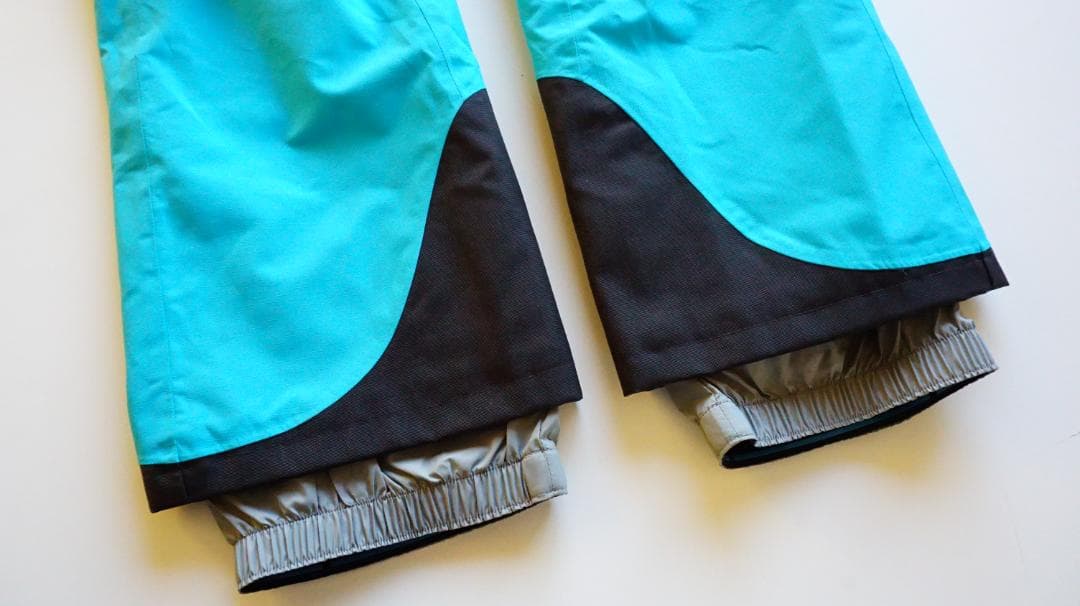 Mammutマムート　新品未使用　スキーパンツ　海外レディースS