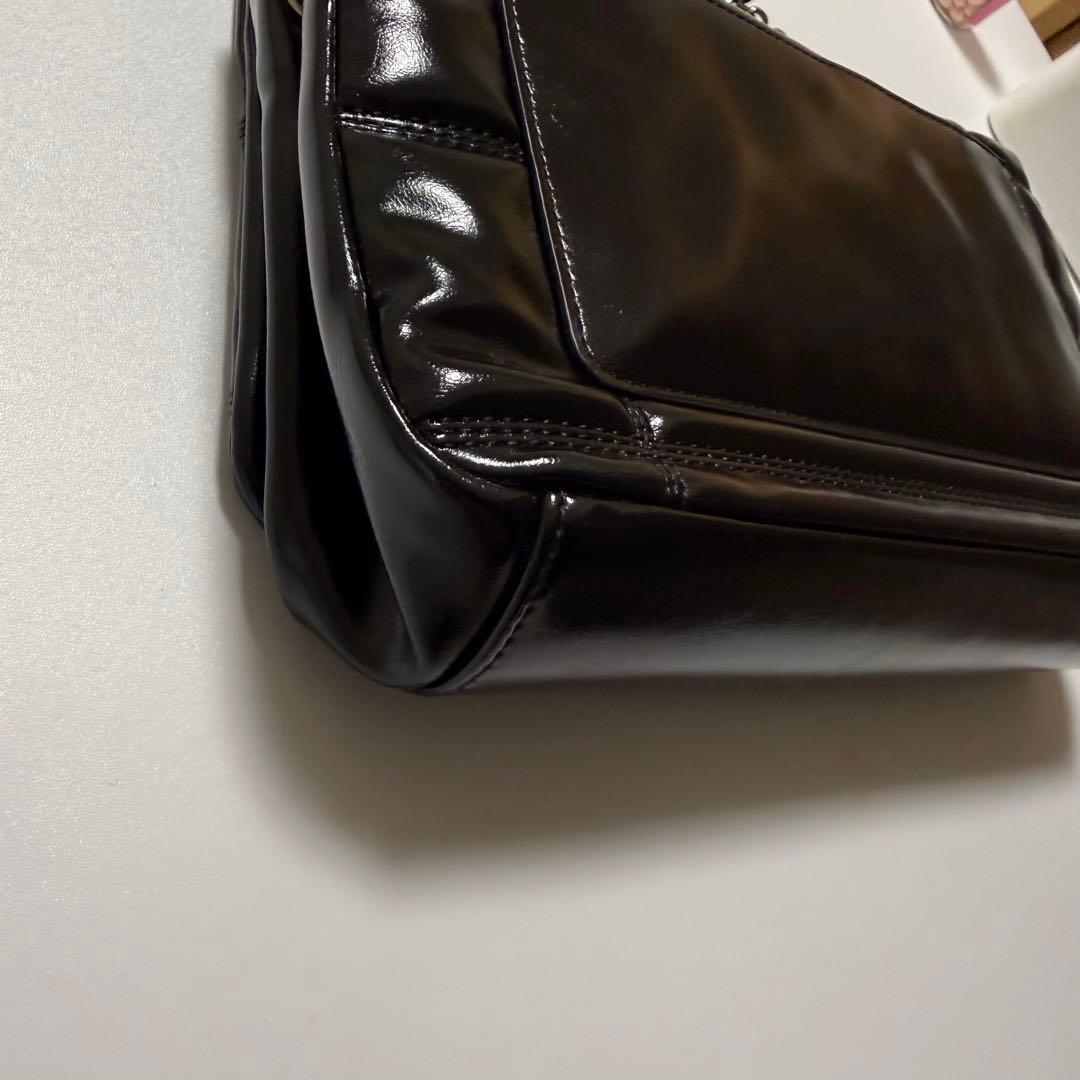 Matin Kim ブラック ショルダーバッグ