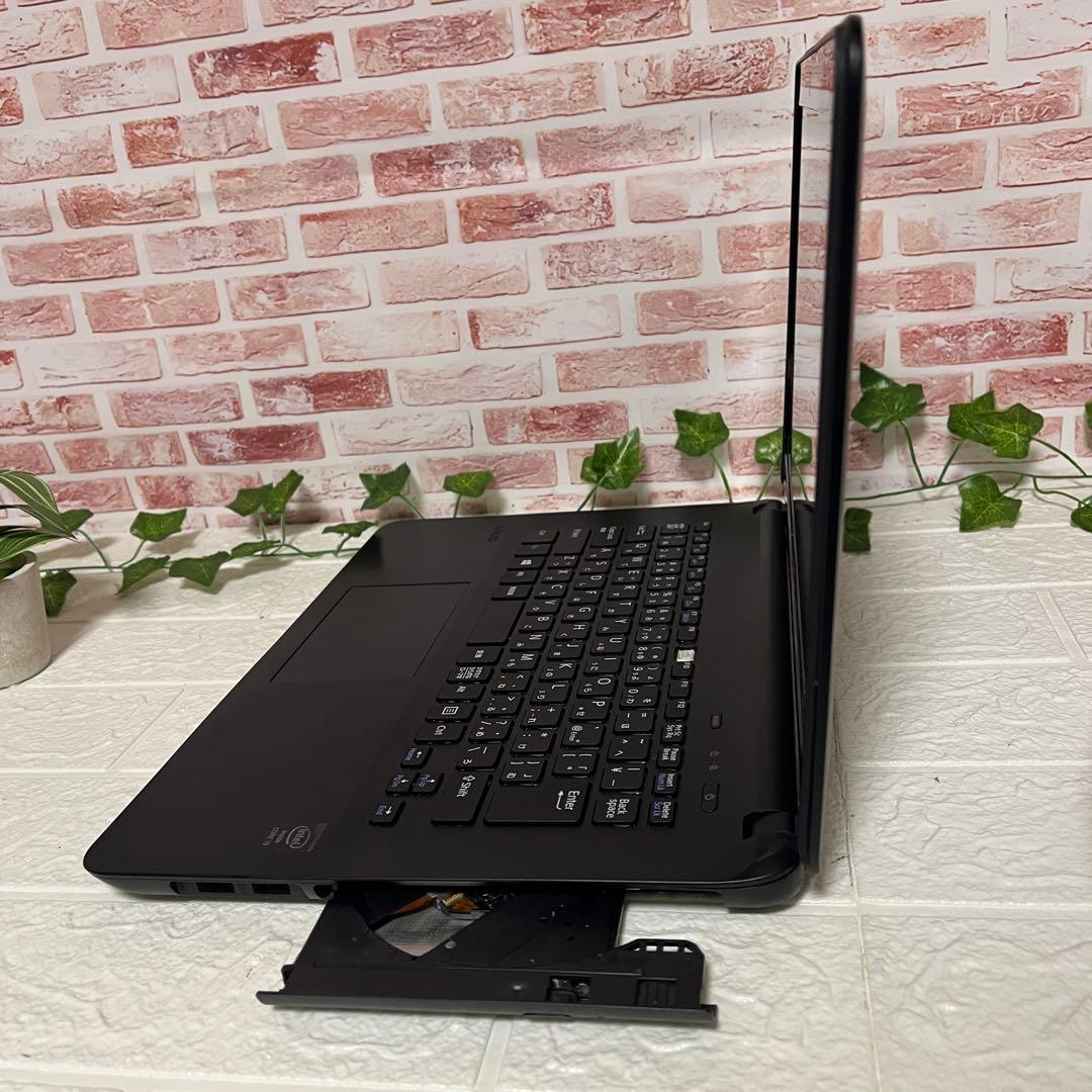 SONY中古SSD128GB メモリ8GB★SVF カメラ ノートパソコン359