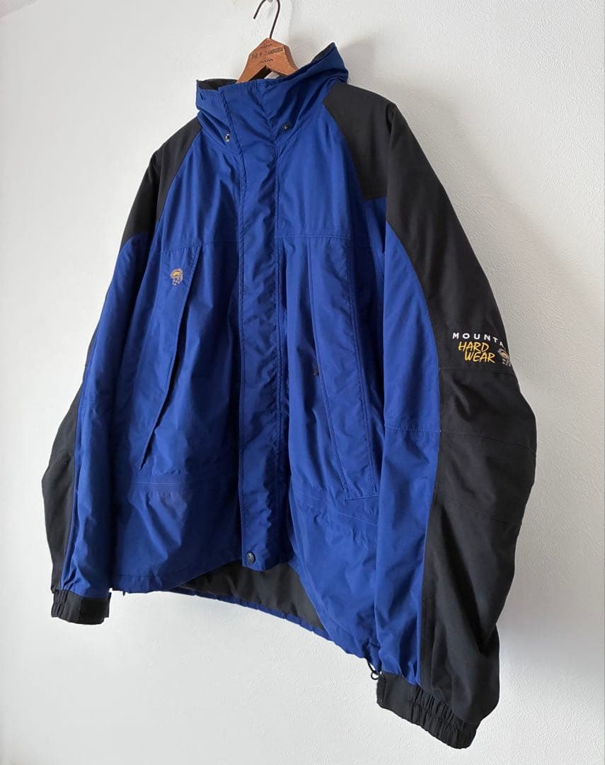 MOUNTAIN HARD WEAR CONDUIT マウンテンパーカー